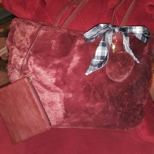 Magenta Furry Travel Tote w/ furry ball charm